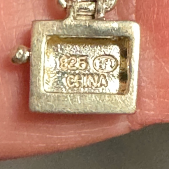 Heng Ngai HN Signed Faceted Black Onyx Link Sterling Silver Bracelet - Picture 5 of 7